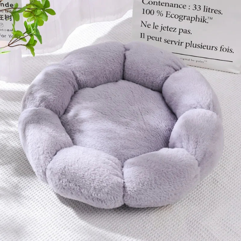 Plush Round Flower Pet Bed Soft Washable Bed for Dogs and Cats